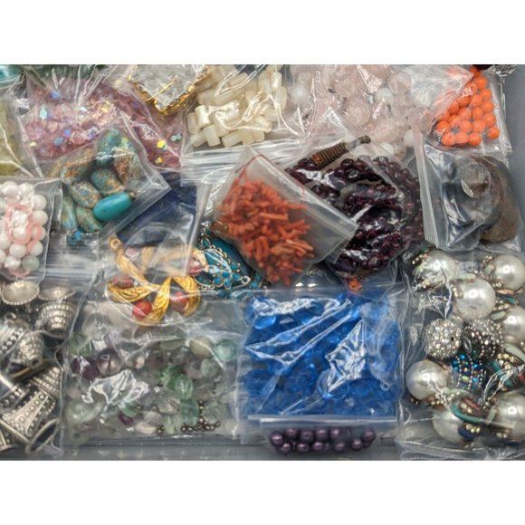 Huge Lot Loose Beads Crystal Stone Glass Many Vintage Jewelry Making Craft Lbs - Picture 8 of 9